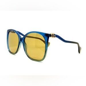 Gucci Oversize Rectangle-Frame Cat Eye Translucent Blue Acetate Sunglasses